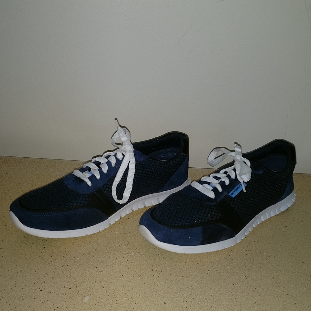 Cole Haan Sneaker - Picture 2 of 5